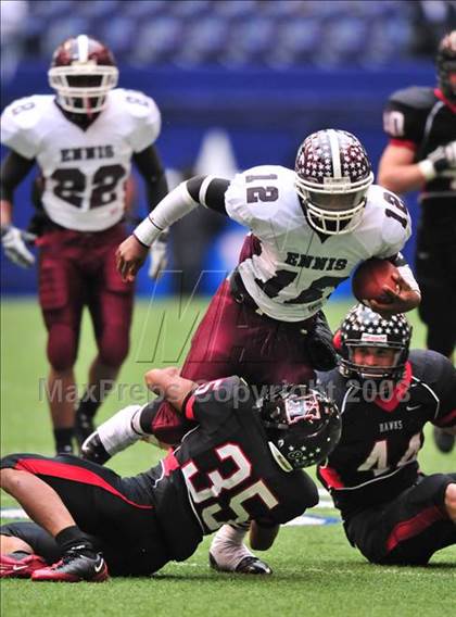 Thumbnail 2 in Rockwall-Heath vs. Ennis (Class 4A, Division II, Region 2 semifinal) photogallery.