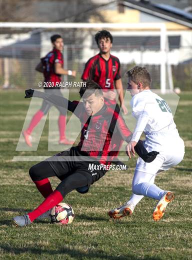 null - Photo 01