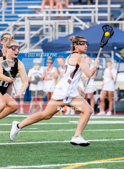 Thumbnail 1 in Shenendehowa vs. Kingston (NYSPHSAA Class A Regional Semifinal) photogallery.