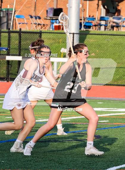 Thumbnail 1 in Shenendehowa vs. Kingston (NYSPHSAA Class A Regional Semifinal) photogallery.