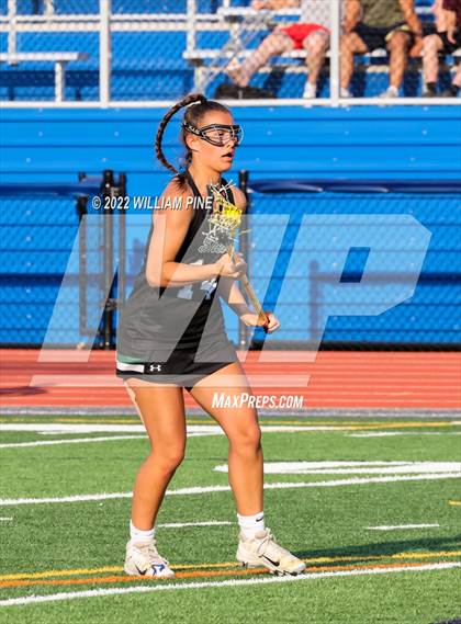 Thumbnail 1 in Shenendehowa vs. Kingston (NYSPHSAA Class A Regional Semifinal) photogallery.