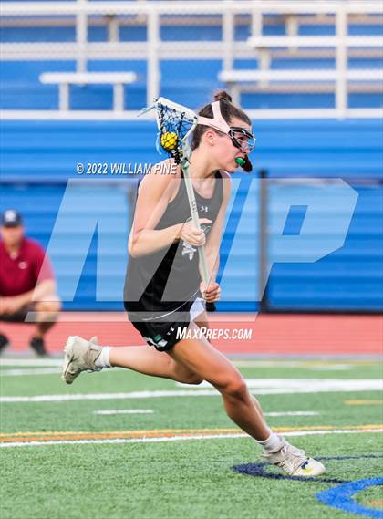 Thumbnail 3 in Shenendehowa vs. Kingston (NYSPHSAA Class A Regional Semifinal) photogallery.