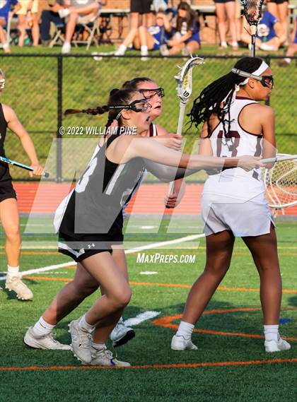 Thumbnail 1 in Shenendehowa vs. Kingston (NYSPHSAA Class A Regional Semifinal) photogallery.