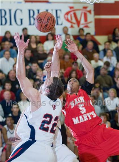 Thumbnail 1 in Modesto Christian vs. St. Mary's (CIF NorCal Semifinals) photogallery.