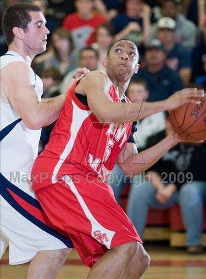 Thumbnail 1 in Modesto Christian vs. St. Mary's (CIF NorCal Semifinals) photogallery.
