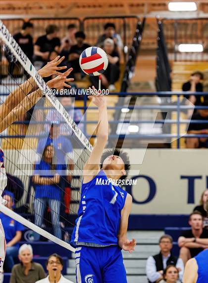 Thumbnail 3 in Fountain-Fort Carson vs. Thornton (CHSAA 5A Round 2) photogallery.