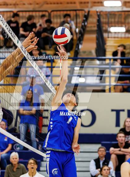 Thumbnail 2 in Fountain-Fort Carson vs. Thornton (CHSAA 5A Round 2) photogallery.