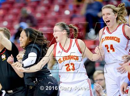 Thumbnail 3 in Castro Valley vs. St. Francis (CIF NorCal Regional D1 Final) photogallery.