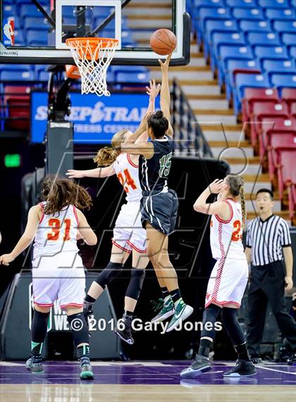 Thumbnail 2 in Castro Valley vs. St. Francis (CIF NorCal Regional D1 Final) photogallery.
