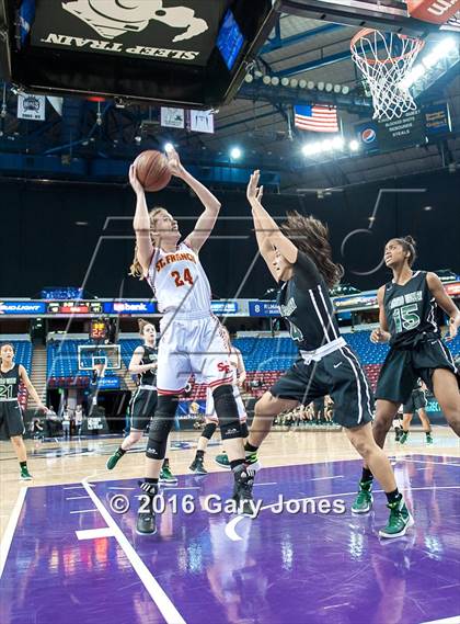 Thumbnail 3 in Castro Valley vs. St. Francis (CIF NorCal Regional D1 Final) photogallery.