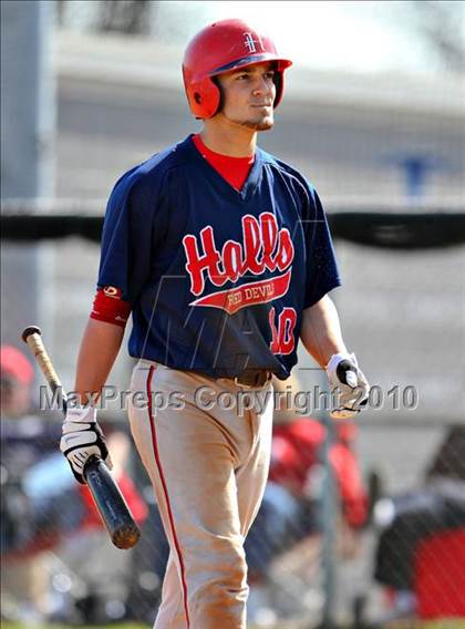 Thumbnail 1 in Halls vs Grainger County (Anderson County) photogallery.