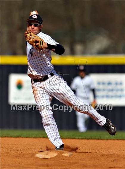 Thumbnail 3 in Halls vs Grainger County (Anderson County) photogallery.