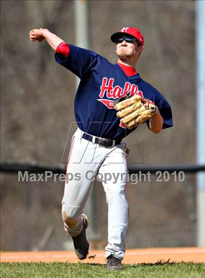Thumbnail 3 in Halls vs Grainger County (Anderson County) photogallery.