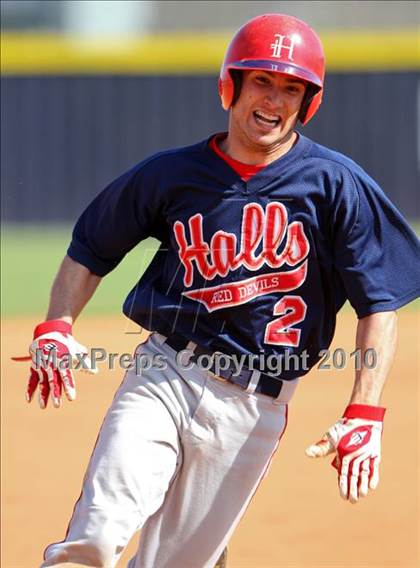 Thumbnail 3 in Halls vs Grainger County (Anderson County) photogallery.