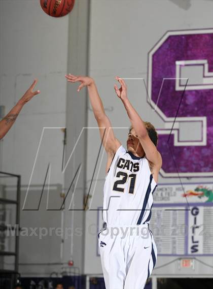 Thumbnail 2 in Oakland vs. West Ranch (St. Hope Elite Hoops Classic) photogallery.