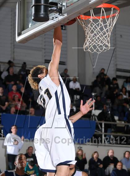 Thumbnail 1 in Oakland vs. West Ranch (St. Hope Elite Hoops Classic) photogallery.