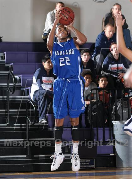 Thumbnail 1 in Oakland vs. West Ranch (St. Hope Elite Hoops Classic) photogallery.