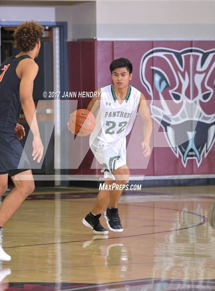 Thumbnail 3 in Central vs. Palo Verde (Rancho Mirage Holiday Invitational) photogallery.