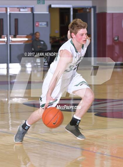 Thumbnail 3 in Central vs. Palo Verde (Rancho Mirage Holiday Invitational) photogallery.