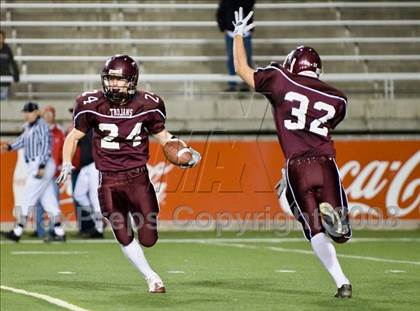 Thumbnail 2 in Morgan vs. Hurricane photogallery.