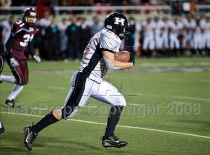 Thumbnail 2 in Morgan vs. Hurricane photogallery.
