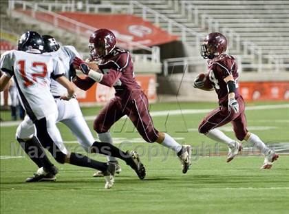 Thumbnail 3 in Morgan vs. Hurricane photogallery.