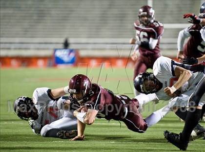 Thumbnail 1 in Morgan vs. Hurricane photogallery.