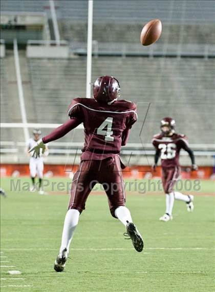 Thumbnail 1 in Morgan vs. Hurricane photogallery.
