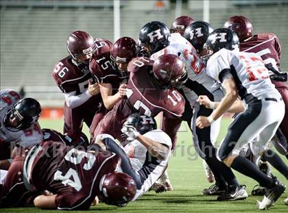 Thumbnail 2 in Morgan vs. Hurricane photogallery.