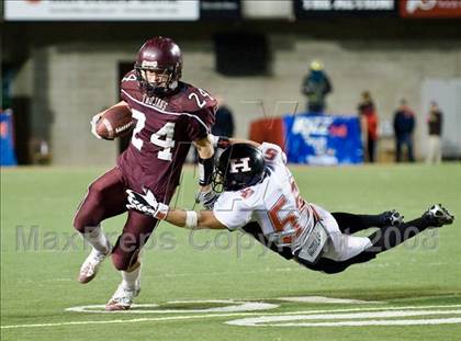 Thumbnail 2 in Morgan vs. Hurricane photogallery.
