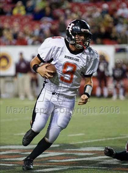 Thumbnail 3 in Morgan vs. Hurricane photogallery.
