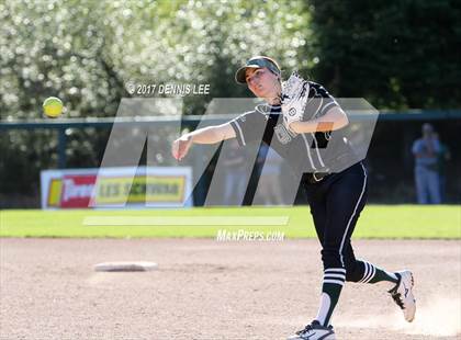 Thumbnail 2 in Concord @ Livermore (CIF NCS D2 Final) photogallery.