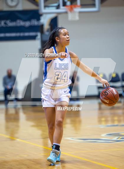 Thumbnail 1 in Cathedral Catholic vs. La Jolla Country Day (CIF SDS Girls Open Divistion Finals) photogallery.