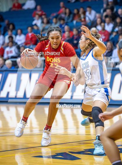 Thumbnail 3 in Cathedral Catholic vs. La Jolla Country Day (CIF SDS Girls Open Divistion Finals) photogallery.