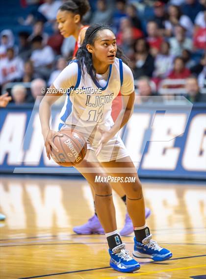 Thumbnail 2 in Cathedral Catholic vs. La Jolla Country Day (CIF SDS Girls Open Divistion Finals) photogallery.