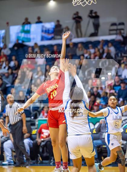 Thumbnail 3 in Cathedral Catholic vs. La Jolla Country Day (CIF SDS Girls Open Divistion Finals) photogallery.