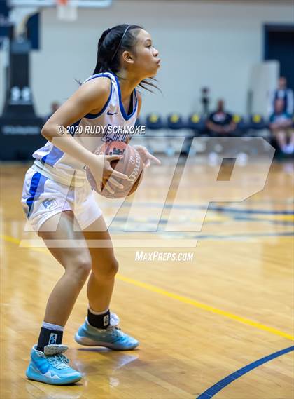 Thumbnail 1 in Cathedral Catholic vs. La Jolla Country Day (CIF SDS Girls Open Divistion Finals) photogallery.