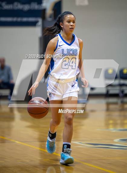 Thumbnail 1 in Cathedral Catholic vs. La Jolla Country Day (CIF SDS Girls Open Divistion Finals) photogallery.