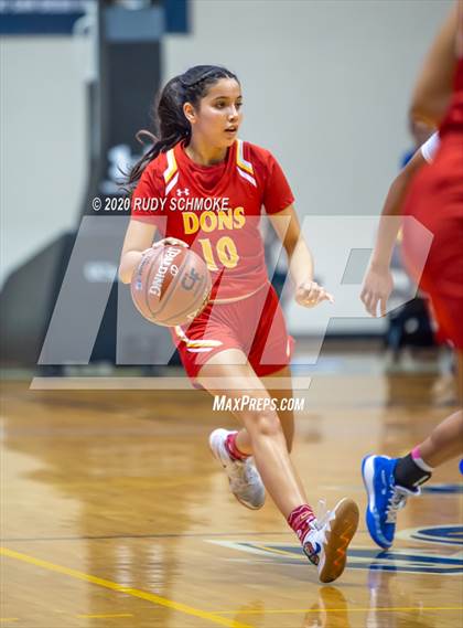 Thumbnail 2 in Cathedral Catholic vs. La Jolla Country Day (CIF SDS Girls Open Divistion Finals) photogallery.