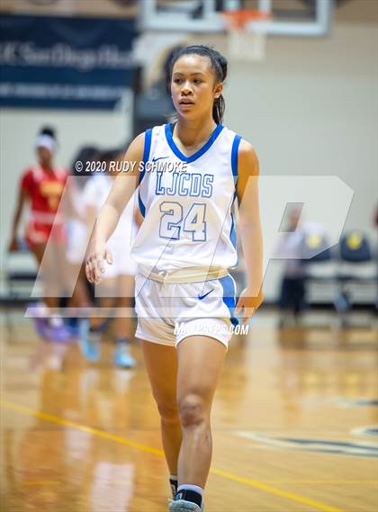 Thumbnail 1 in Cathedral Catholic vs. La Jolla Country Day (CIF SDS Girls Open Divistion Finals) photogallery.