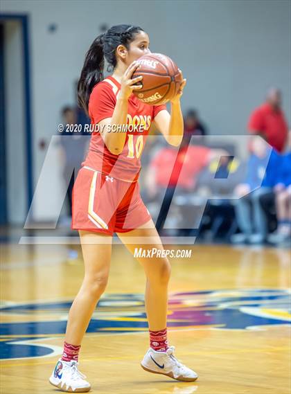 Thumbnail 3 in Cathedral Catholic vs. La Jolla Country Day (CIF SDS Girls Open Divistion Finals) photogallery.
