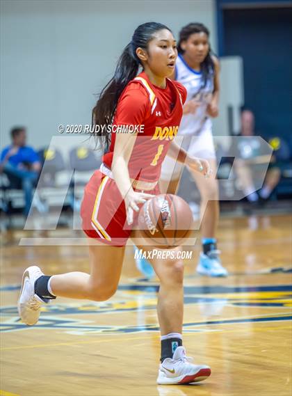 Thumbnail 1 in Cathedral Catholic vs. La Jolla Country Day (CIF SDS Girls Open Divistion Finals) photogallery.