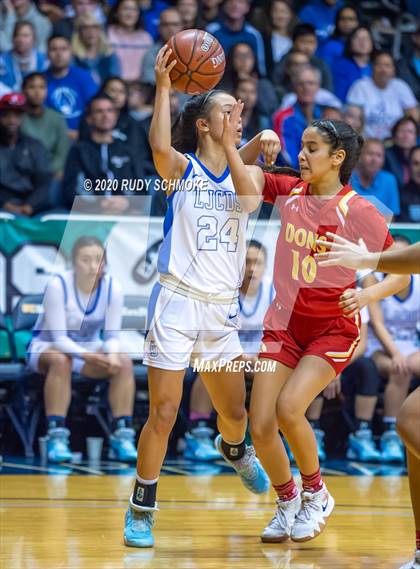 Thumbnail 3 in Cathedral Catholic vs. La Jolla Country Day (CIF SDS Girls Open Divistion Finals) photogallery.