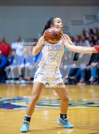 Thumbnail 1 in Cathedral Catholic vs. La Jolla Country Day (CIF SDS Girls Open Divistion Finals) photogallery.