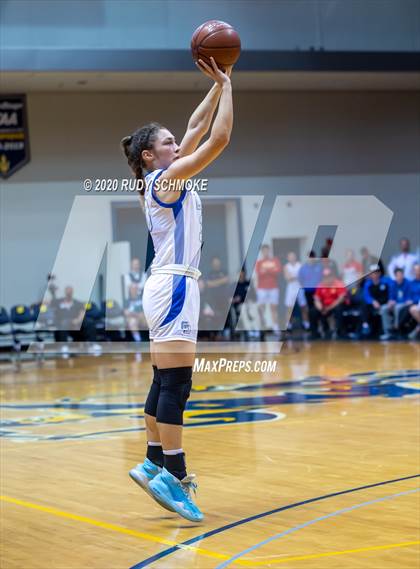 Thumbnail 1 in Cathedral Catholic vs. La Jolla Country Day (CIF SDS Girls Open Divistion Finals) photogallery.