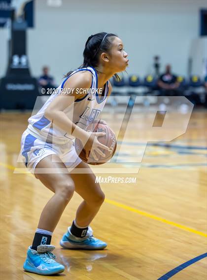 Thumbnail 1 in Cathedral Catholic vs. La Jolla Country Day (CIF SDS Girls Open Divistion Finals) photogallery.