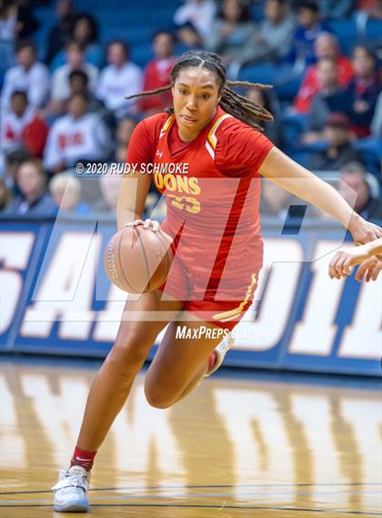 Thumbnail 2 in Cathedral Catholic vs. La Jolla Country Day (CIF SDS Girls Open Divistion Finals) photogallery.