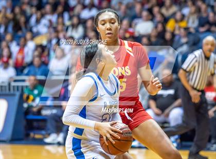 Thumbnail 2 in Cathedral Catholic vs. La Jolla Country Day (CIF SDS Girls Open Divistion Finals) photogallery.