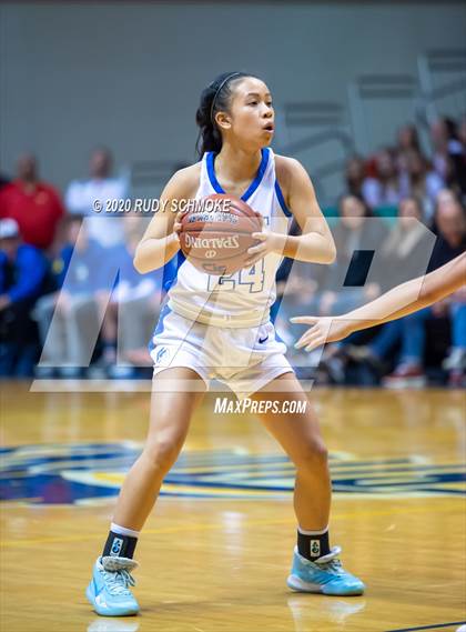 Thumbnail 2 in Cathedral Catholic vs. La Jolla Country Day (CIF SDS Girls Open Divistion Finals) photogallery.