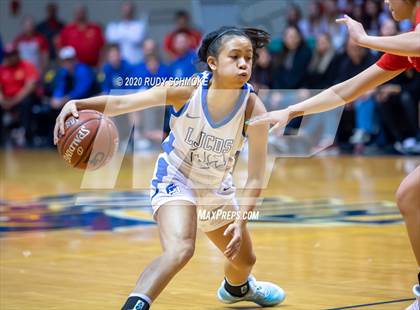 Thumbnail 2 in Cathedral Catholic vs. La Jolla Country Day (CIF SDS Girls Open Divistion Finals) photogallery.